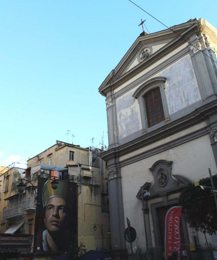 Clelia'S Room Napoli Bagian luar foto